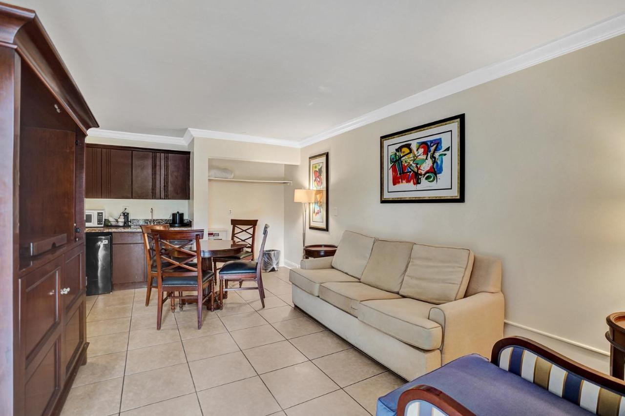 Fort Lauderdale Grand Hotel Exterior photo