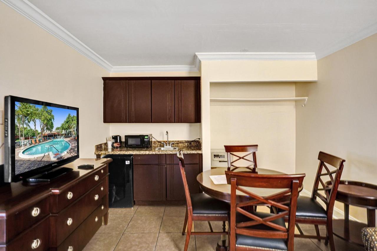 Fort Lauderdale Grand Hotel Exterior photo